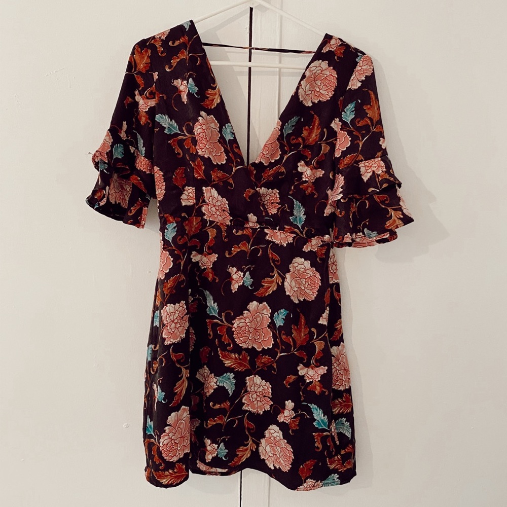 Floral dress, Never worn!